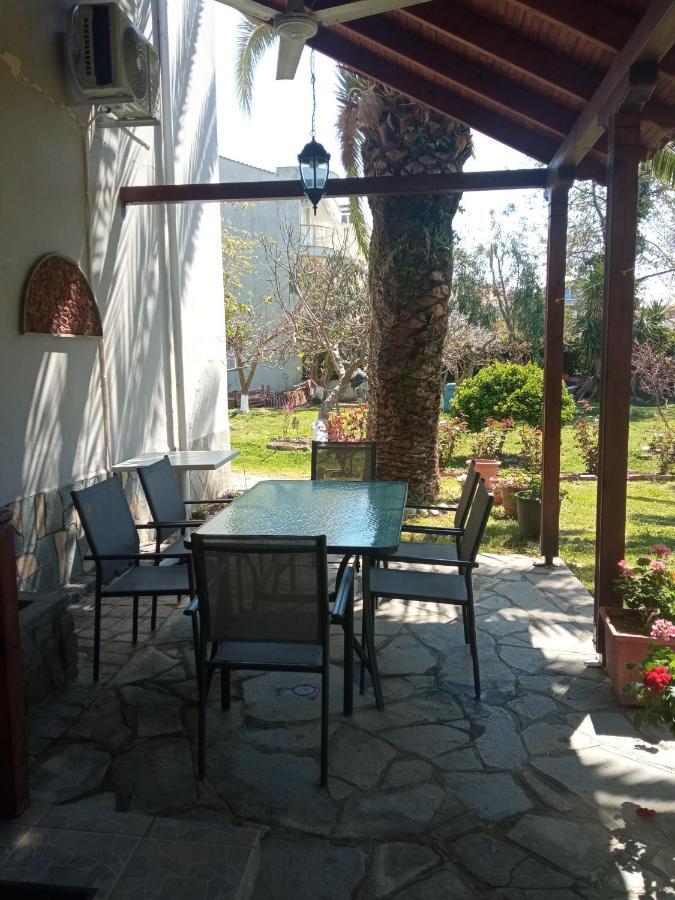 Sofia'S Garden Διαμέρισμα Néa Péramos Εξωτερικό φωτογραφία