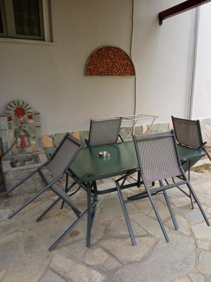 Sofia'S Garden Διαμέρισμα Néa Péramos Εξωτερικό φωτογραφία
